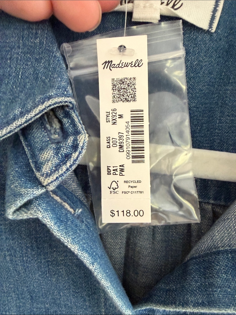 Maxwell Denim Puff-Sleeve Shirt in Petersburg Wash - Picture 5 of 7